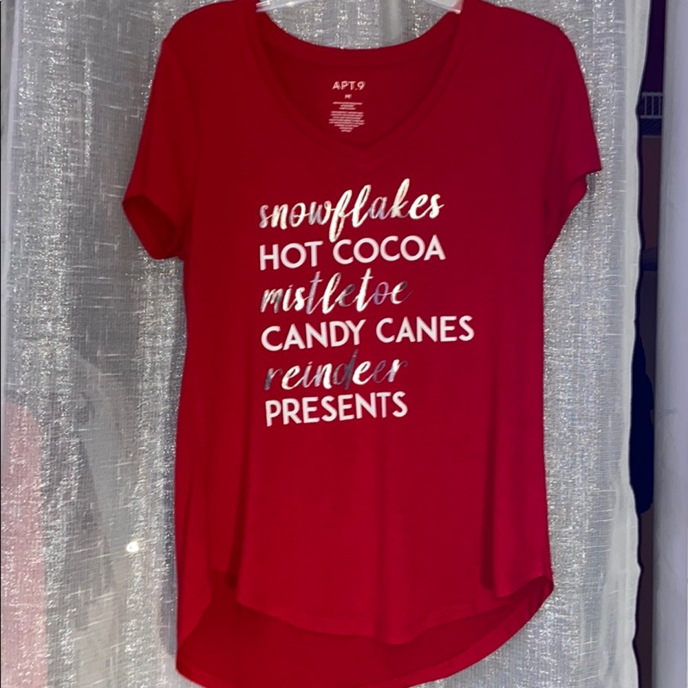 NWOT Christmas shirt